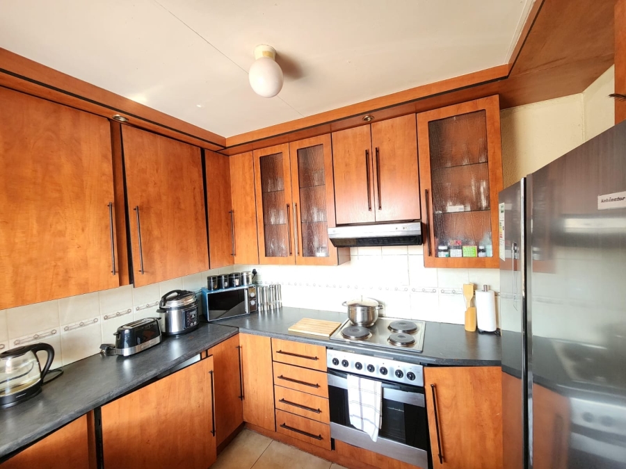 2 Bedroom Property for Sale in Tlhabane West North West